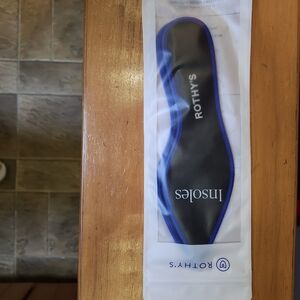 Rothy's, size 8, black insole
